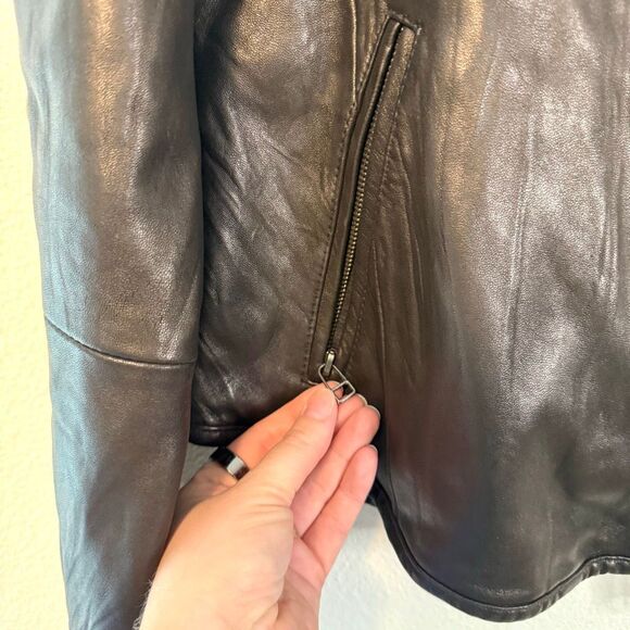 Tahari Lambskin Leather Moto Jacket Size Large - Picture 3 of 12